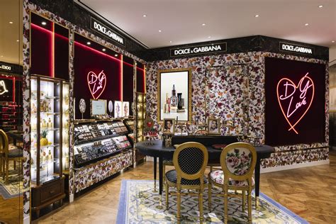 dolce gabbana beauty store|dolce & gabbana beauty gift.